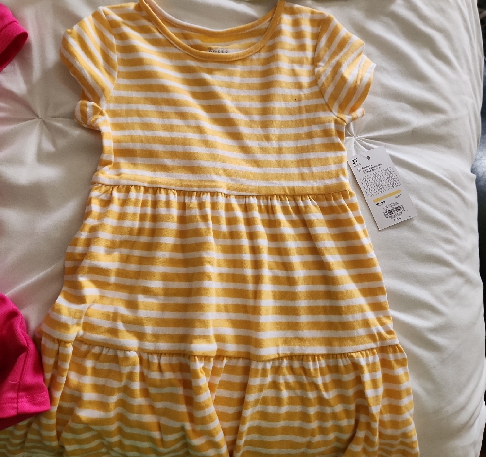 BUNDLE SALE - Picture 3 of 6